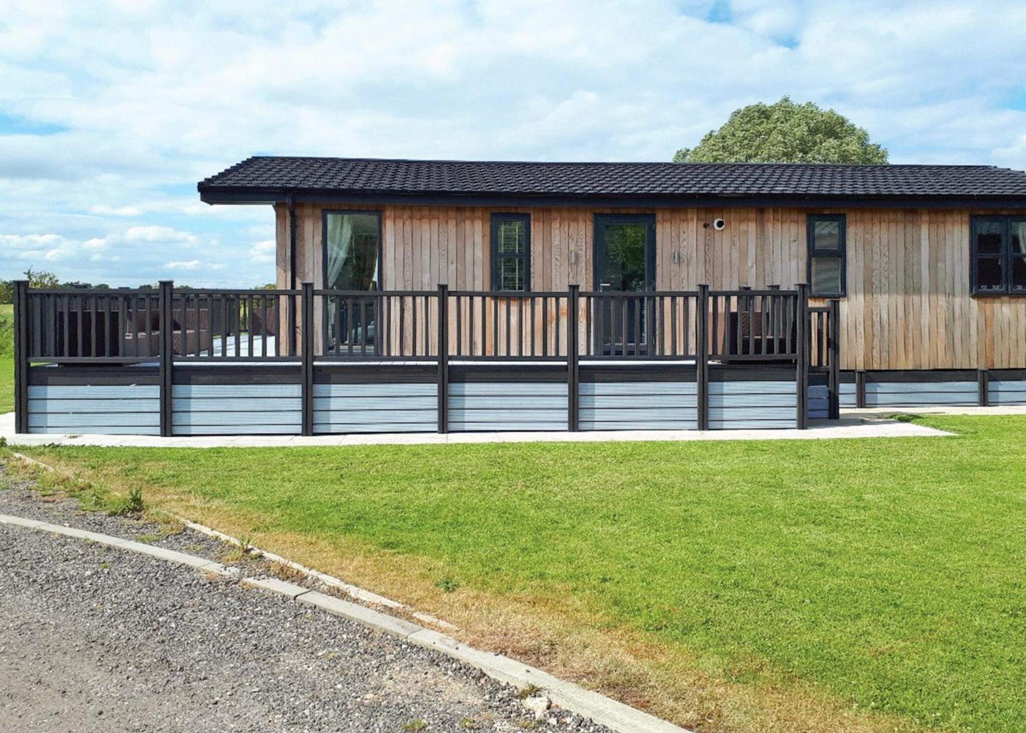 Barlings Country Park Hotel Langworth Exterior foto